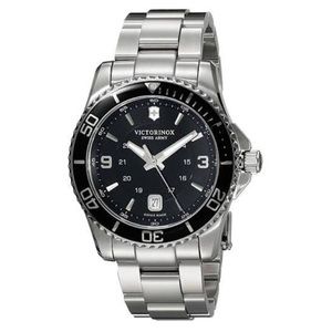 Victorinox Swiss Army Maverick SS watch 43mm